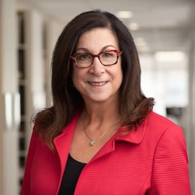 Lynn Shapiro Snyder